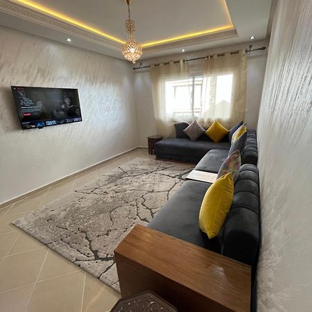 Luxury Center Town Apartment Kenitra Buitenkant foto
