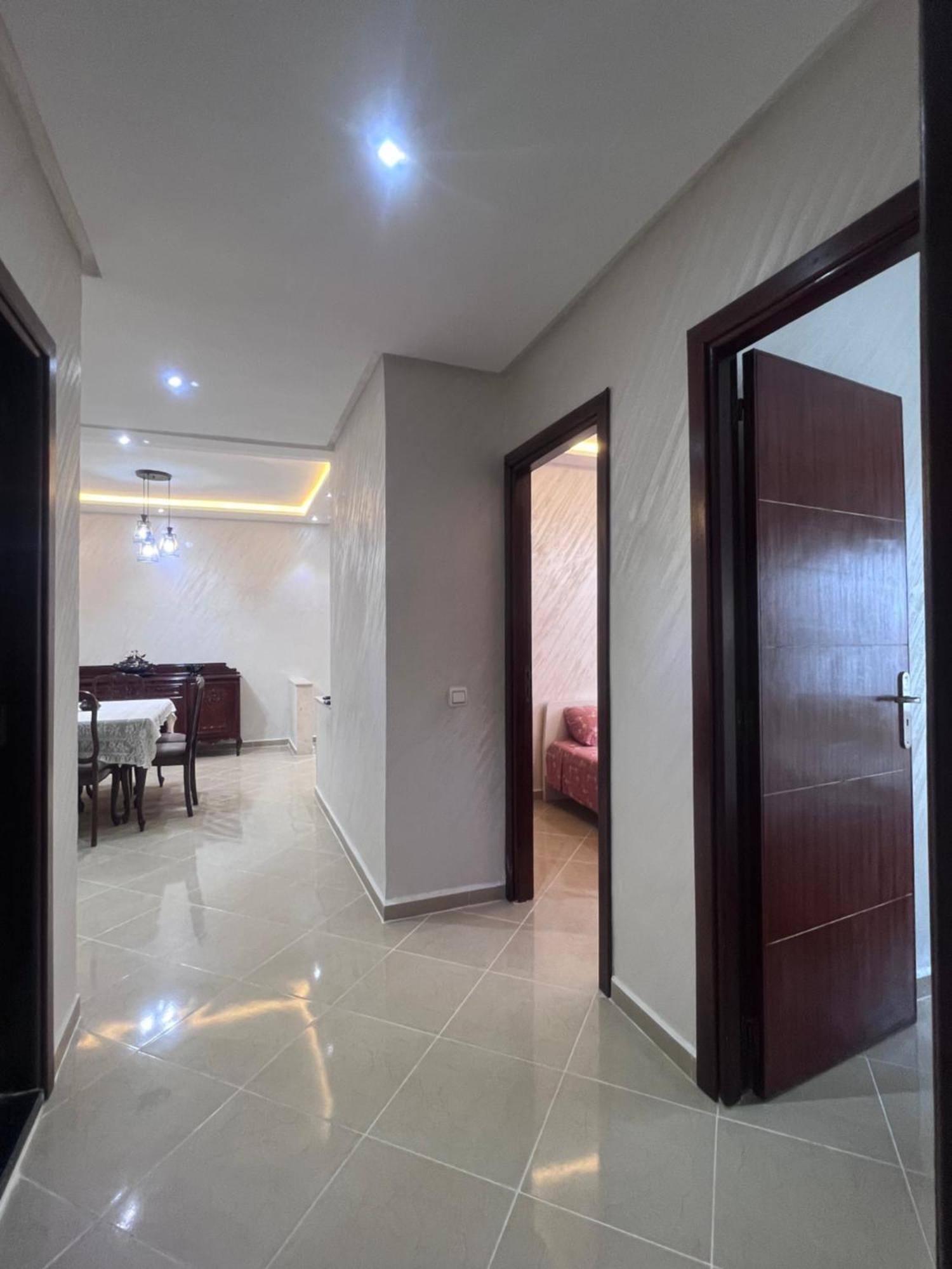 Luxury Center Town Apartment Kenitra Buitenkant foto