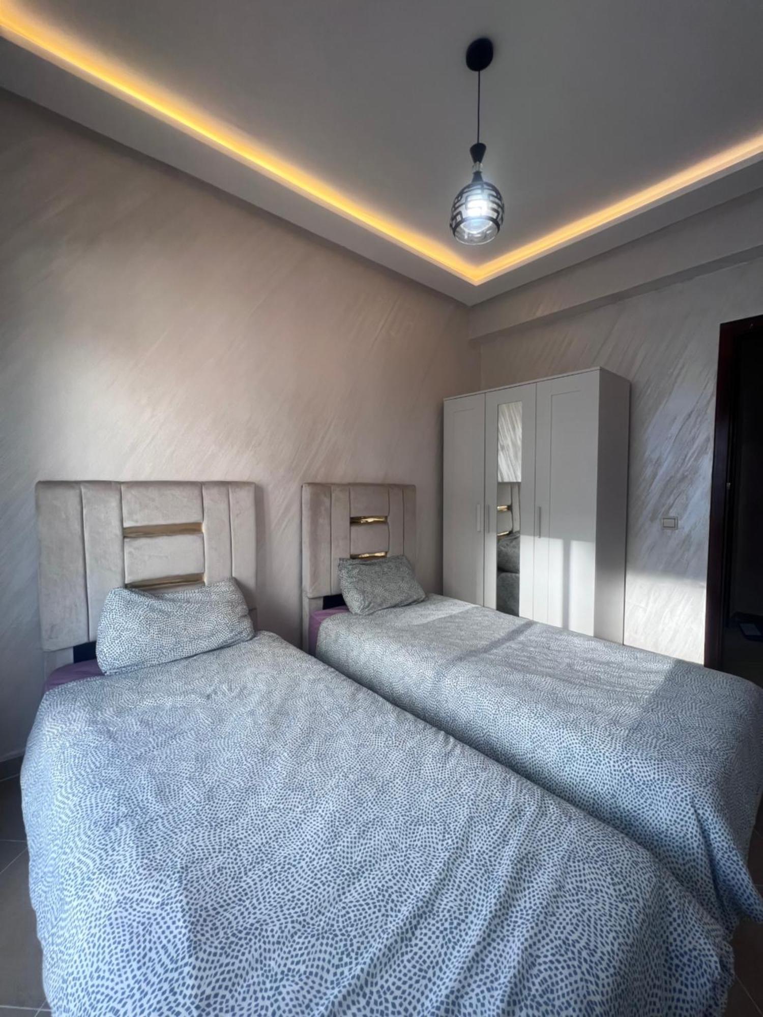 Luxury Center Town Apartment Kenitra Buitenkant foto
