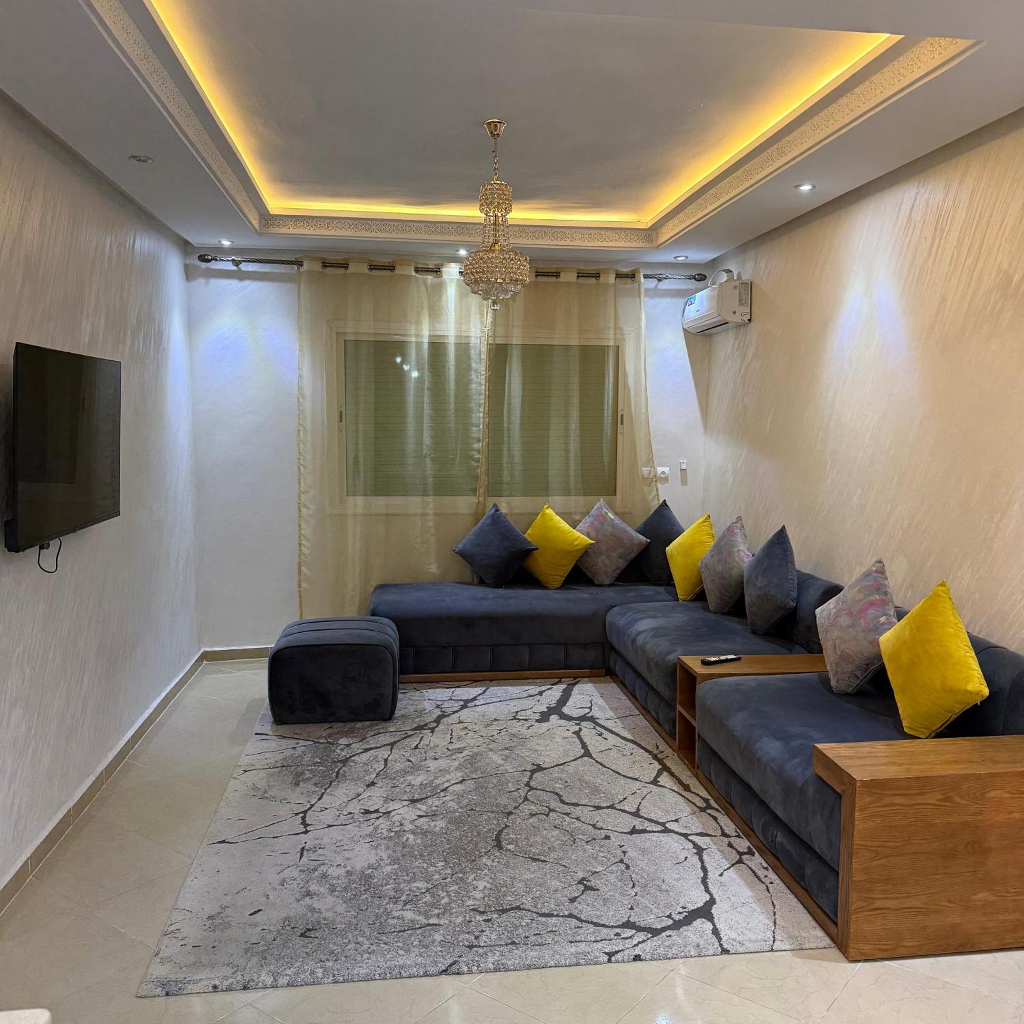 Luxury Center Town Apartment Kenitra Buitenkant foto